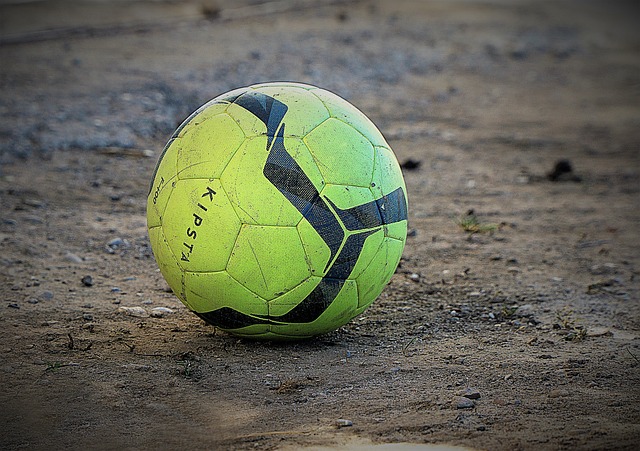 队重回领先 队重回领先